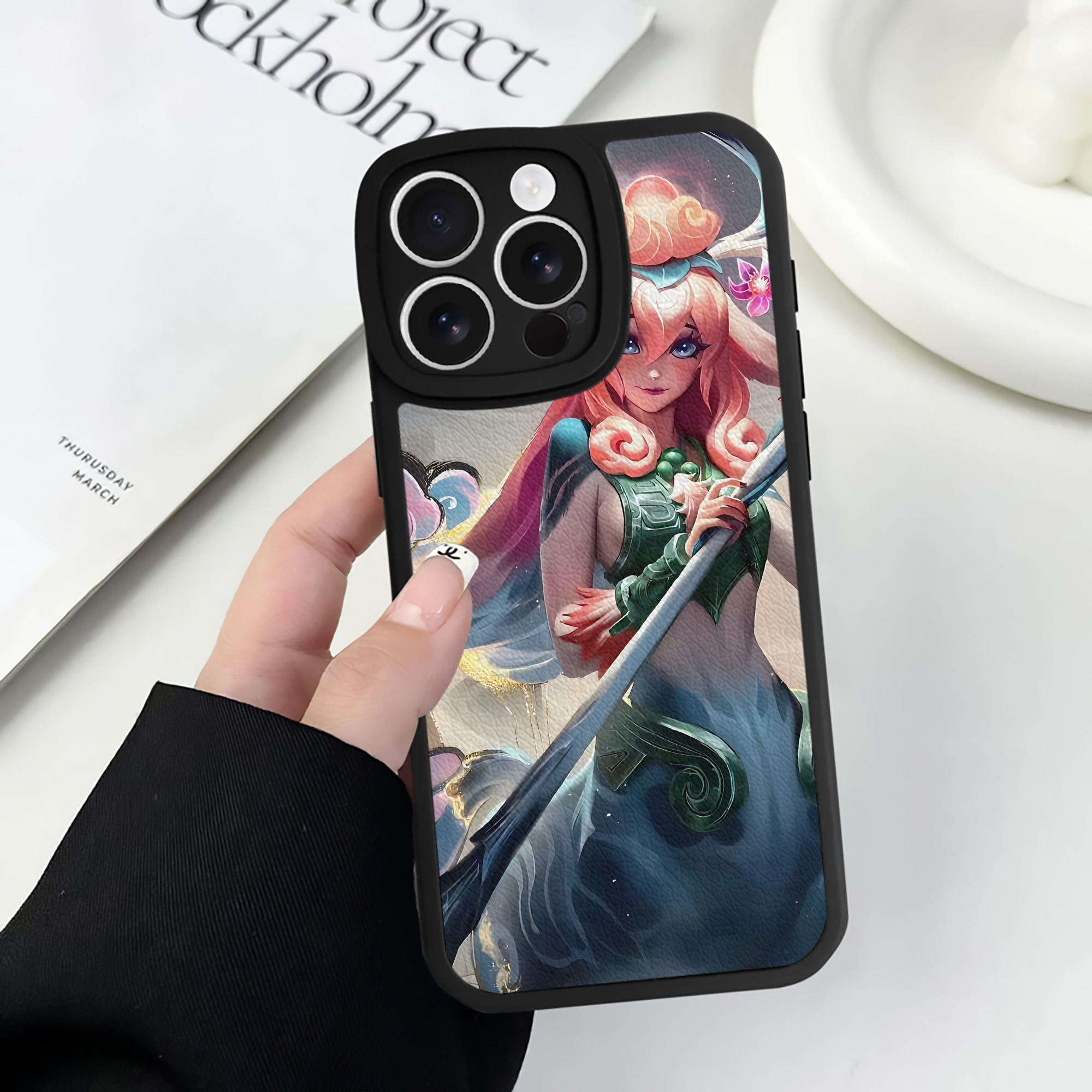 リーグ・オブ・レジェンド League of Legends LOL 【iPhone 16シリーズ対応】シリコンスマホケース（レザー調） 材質：シリコン